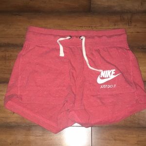 Nike Comfy Shorts